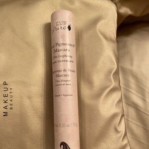 100% Pure brand. Fruit pigmented Ultra Lengthening Mascara. Dark Chocolate.